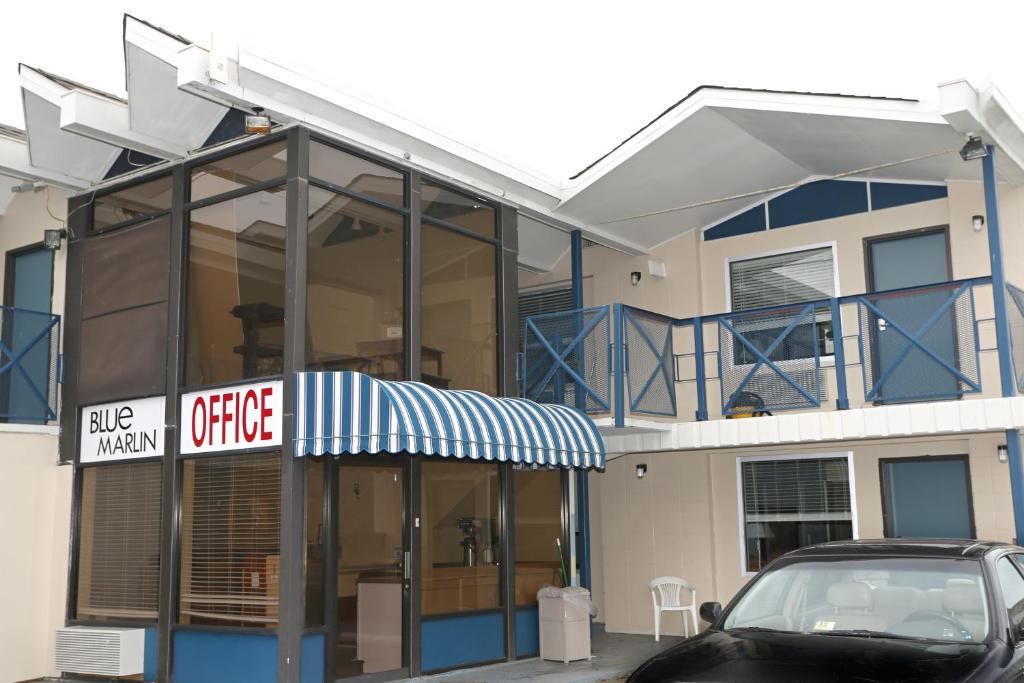 Blue Marlin Motel Virginia Beach Eksteriør billede